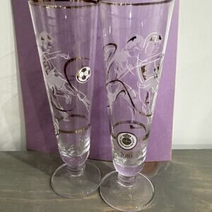 RARE! Set 2 Warfsteiner 2010 Mittlefield Soccer/Football Pint Glass Pilsner MINT